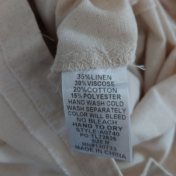 Pleated Elastic Waist Wide Leg Pant with Pockets in Oatmeal - Picture 9 of 10